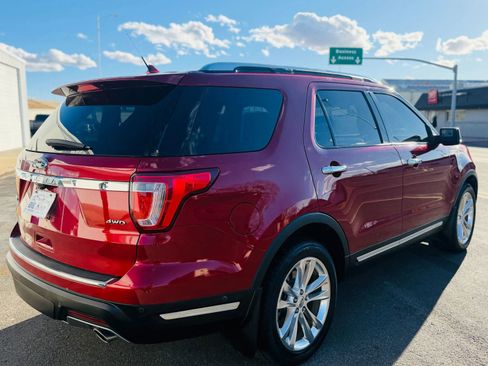 Used 2018 Ford Explorer Limited w/ Equipment Group 301A image 3
