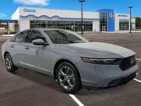 New 2025 Honda Accord EX-L image 9