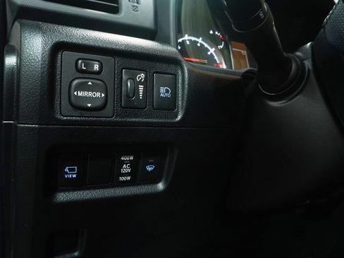 Certified 2022 Toyota 4Runner TRD Off-Road Premium AWD/4WD image 24