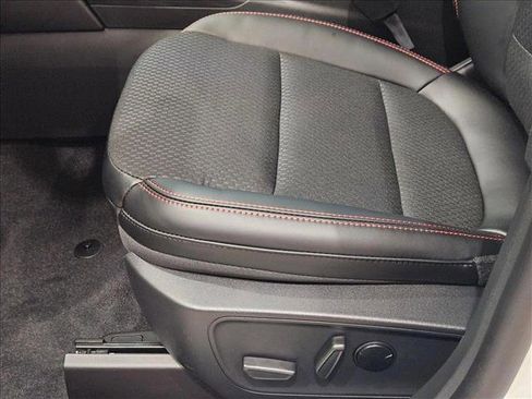 New 2025 Ford Escape ST-Line w/ Equipment Group 301A image 4