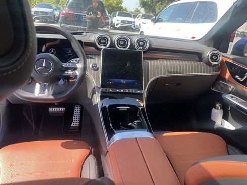 Certified 2025 Mercedes-Benz GLC 43 AMG 4MATIC image 12