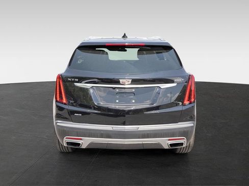 Used 2023 Cadillac XT5 Premium Luxury w/ LPO, Floor Liner Package AWD/4WD image 6