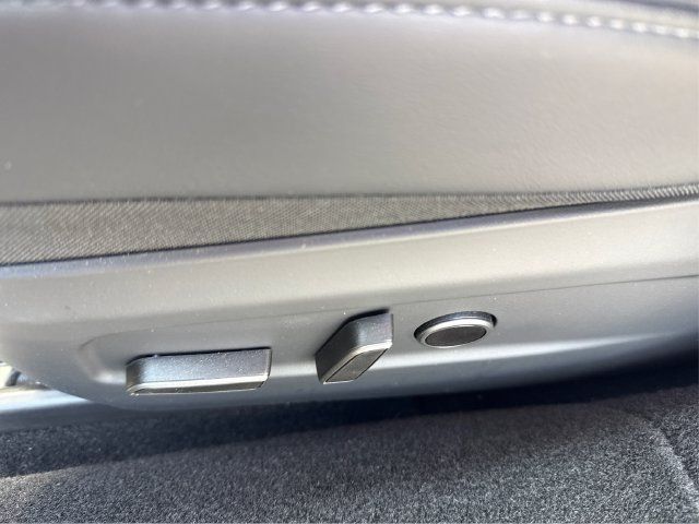 Used 2025 Tesla Model 3 Long Range RWD image 30