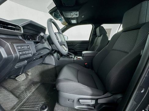 Used 2025 Toyota 4Runner SR5 image 15