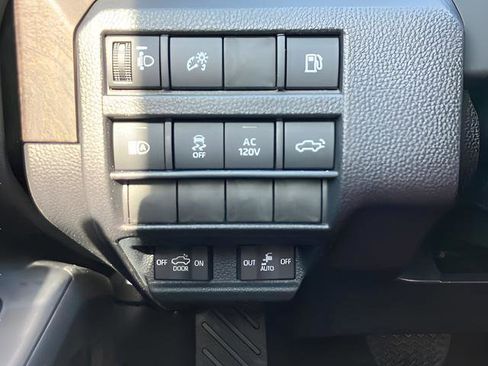 New 2026 Toyota Tacoma Limited AWD/4WD image 31
