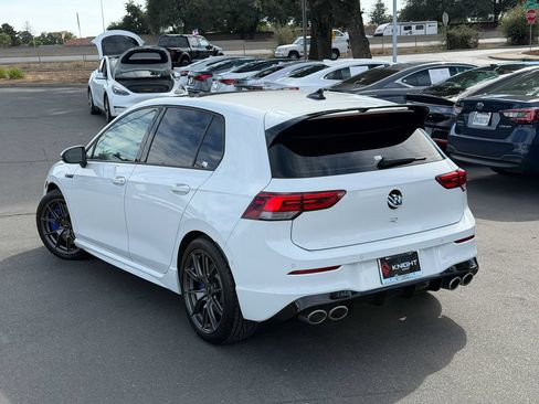 Used 2024 Volkswagen Golf R AWD/4WD image 11
