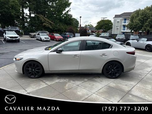 Used 2024 MAZDA MAZDA3 s FWD image 4