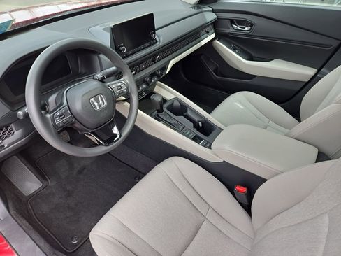 Certified 2024 Honda Accord EX image 25