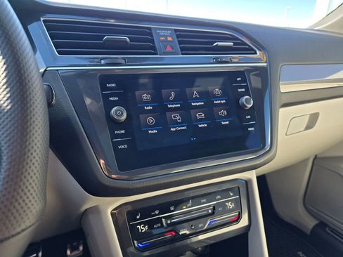 Certified 2024 Volkswagen Tiguan SE R-Line image 19