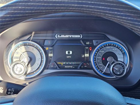 Used 2022 RAM 1500 Limited AWD/4WD image 23