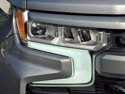 Used 2024 Chevrolet Silverado 1500 RST w/ Protection Package AWD/4WD image 9