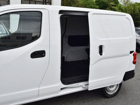 Used 2020 Nissan NV200 S w/ Back Door Glass Package FWD image 25