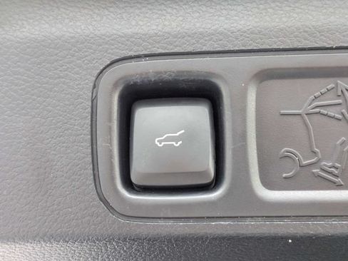 Used 2021 Ford Expedition Max Limited RWD image 13