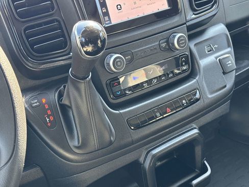 Used 2025 RAM ProMaster 2500 image 25