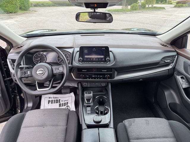 Used 2023 Nissan Rogue SV AWD/4WD image 13