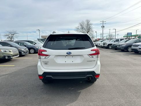 Certified 2023 Subaru Forester Limited image 12