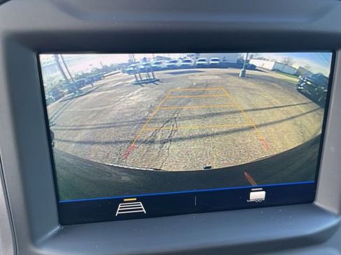 Used 2021 Chevrolet Silverado 1500 Custom image 17