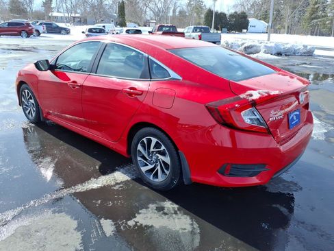Used 2016 Honda Civic EX image 3