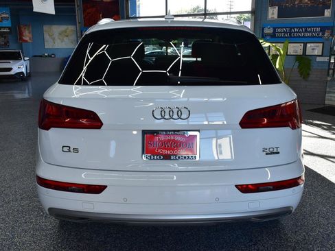 Used 2018 Audi Q5 2.0T Premium Plus w/ Premium Plus Package AWD/4WD image 6