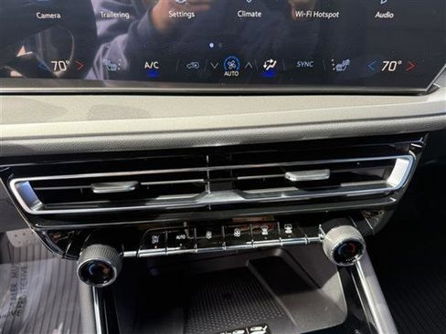 New 2026 Chevrolet Traverse LT w/ LPO, Floor Liner Package image 23