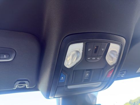 Used 2025 RAM 1500 Big Horn AWD/4WD image 22