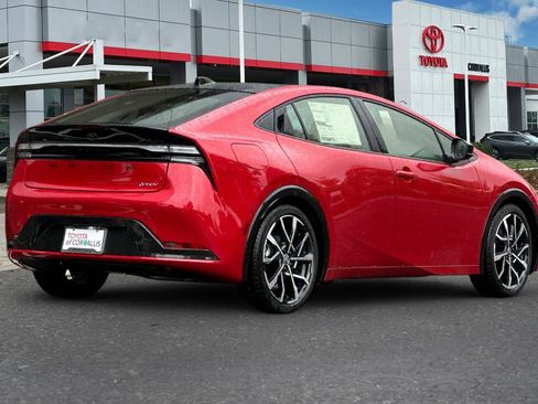 New 2026 Toyota Prius Plug-In Hybrid image 5