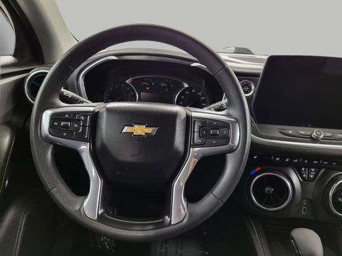 Used 2024 Chevrolet Blazer LT w/ Convenience Package AWD/4WD image 5