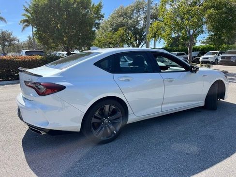 Used 2023 Acura TLX A-Spec Package image 4