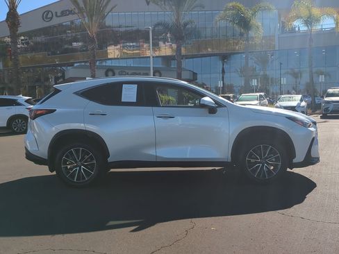 Certified 2025 Lexus NX 250 FWD w/ Premium Package image 4