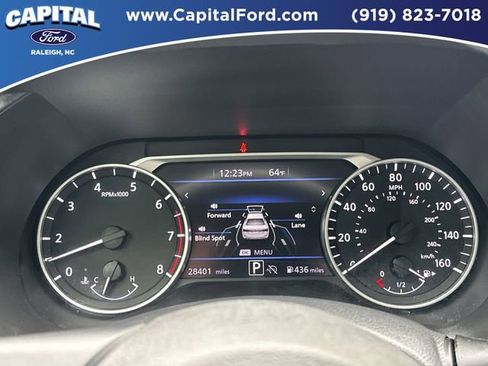 Used 2025 Nissan Sentra SV FWD image 25