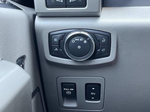 Used 2016 Ford F150 Lariat w/ Equipment Group 501A Mid AWD/4WD image 37