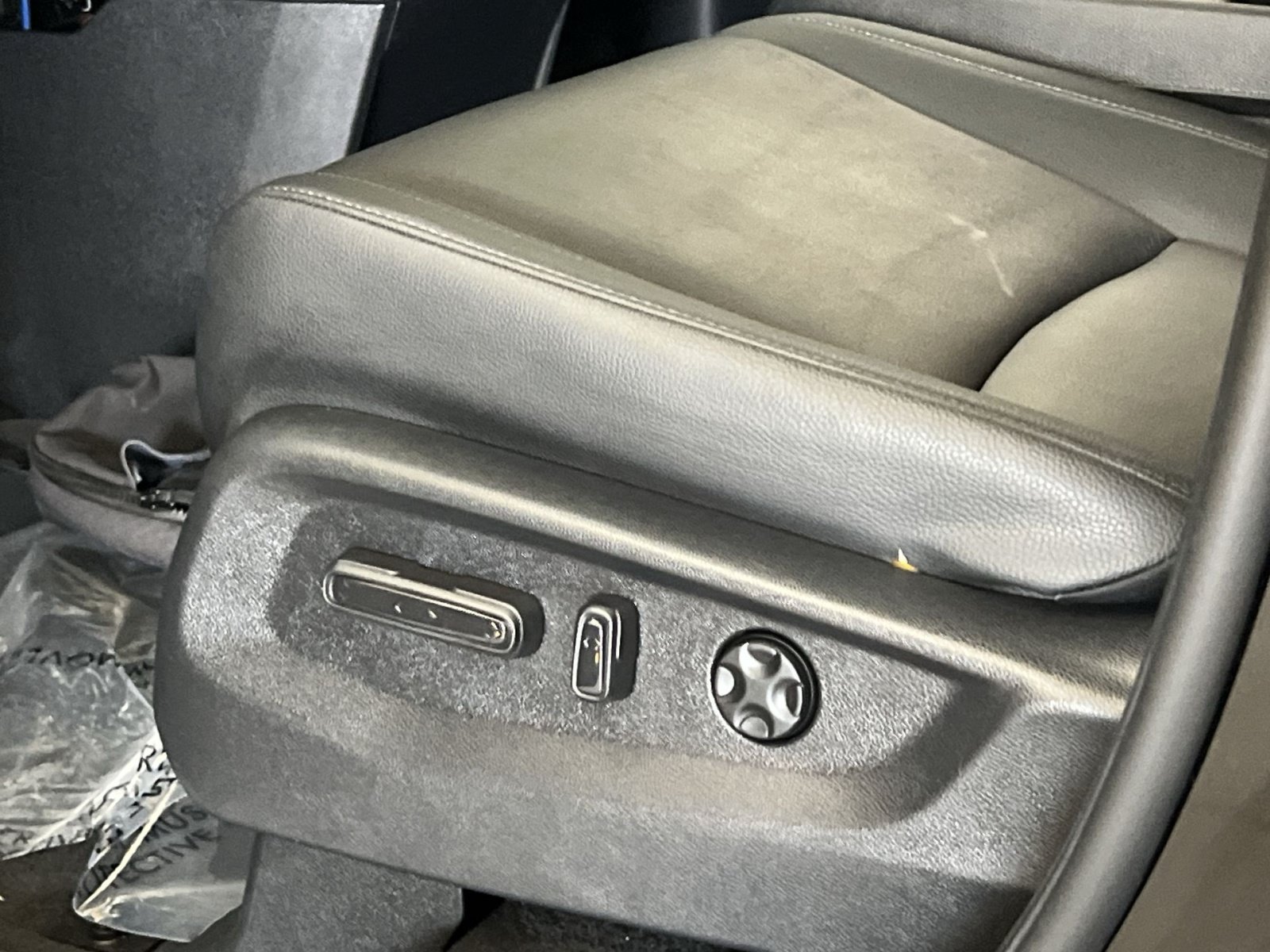 Used 2025 Honda Odyssey EX-L image 13