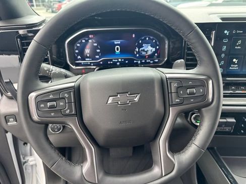 Used 2024 Chevrolet Silverado 1500 ZR2 w/ Technology Package image 14