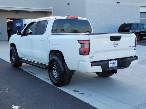 Used 2023 Nissan Frontier SV w/ Tow Package image 5