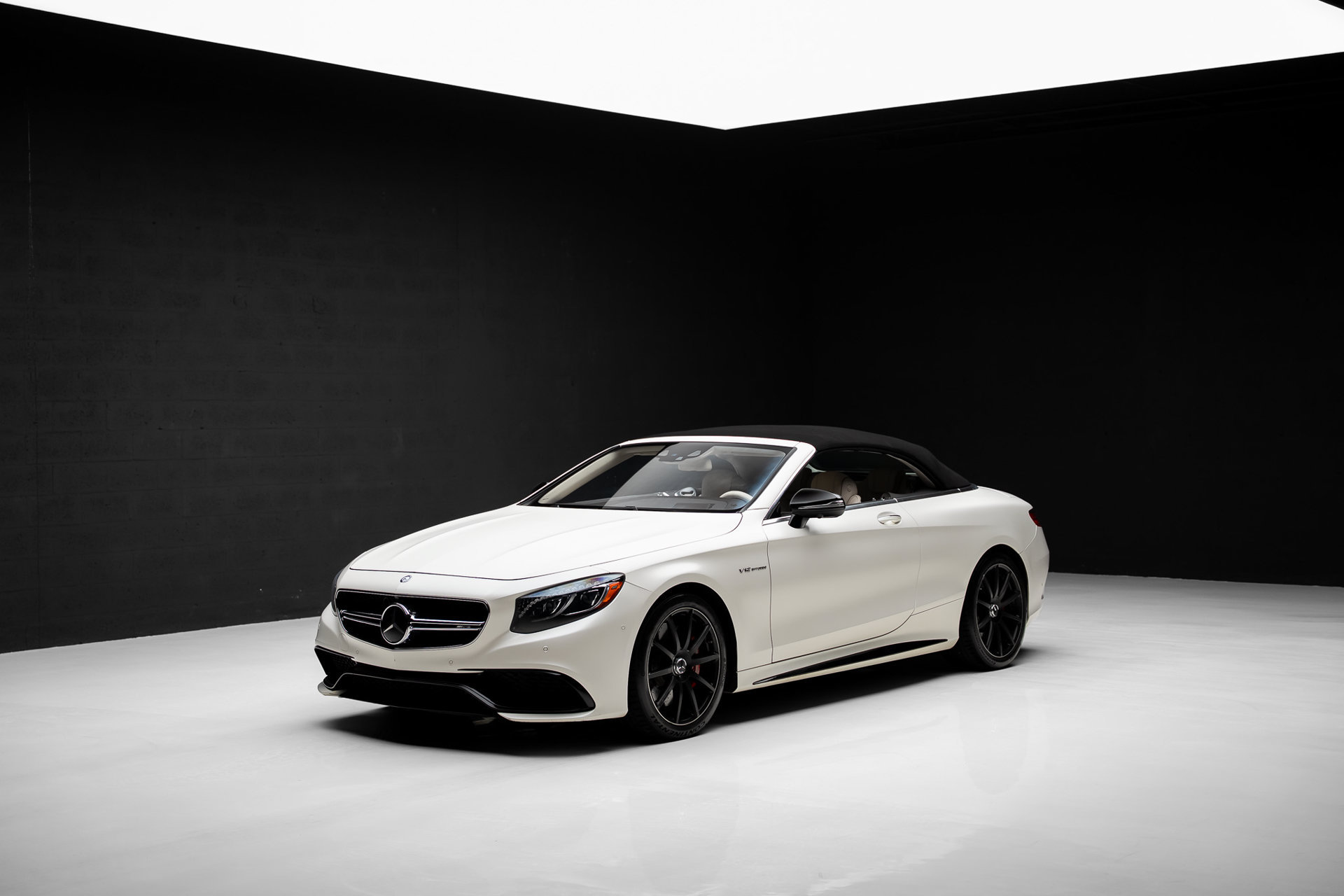 Used 2017 Mercedes-Benz S 65 AMG Cabriolet image 4