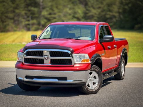 Used 2010 Dodge Ram 1500 Truck SLT AWD/4WD image 1