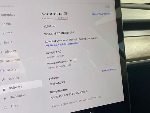 Used 2022 Tesla Model 3 Performance image 24