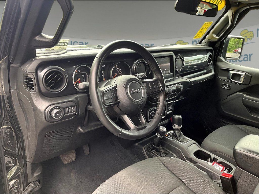 Used 2022 Jeep Wrangler Unlimited Sport AWD/4WD image 8