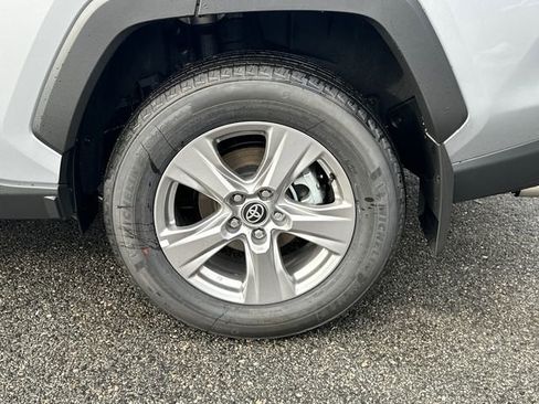 New 2025 Toyota RAV4 XLE image 10