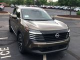 New 2025 Nissan Kicks SV w/ SV Premium Package image 3