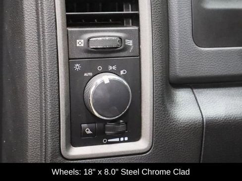 Used 2018 RAM 2500 Tradesman w/ Chrome Appearance Group image 20