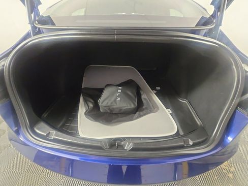 Used 2018 Tesla Model 3 Long Range AWD/4WD image 17