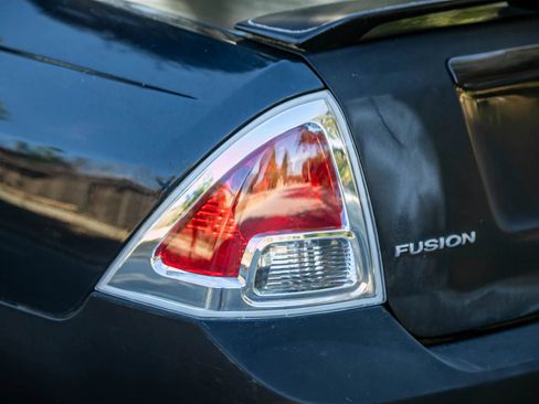 Used 2007 Ford Fusion SE FWD image 8
