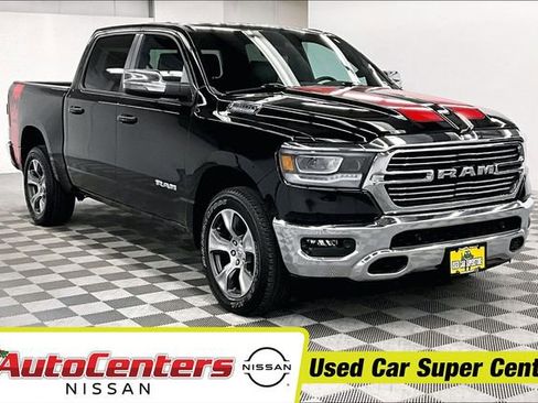Used 2023 RAM 1500 Laramie AWD/4WD image 1