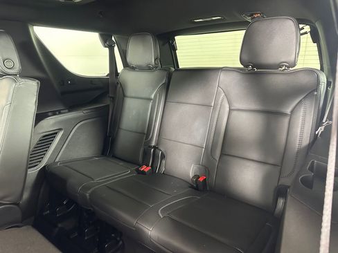 Used 2023 GMC Yukon Denali AWD/4WD image 25