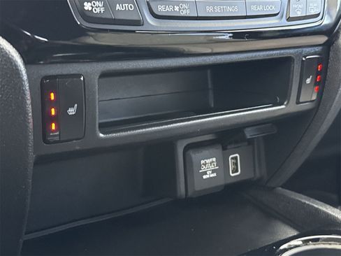 Used 2021 Honda Passport Touring image 31