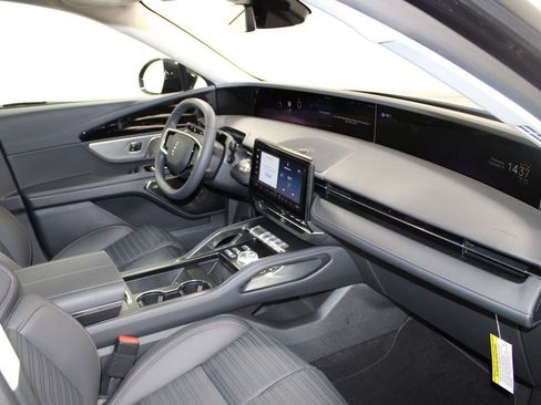 New 2026 Lincoln Nautilus Reserve AWD/4WD image 29