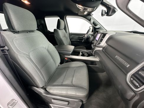 Used 2022 RAM 1500 Big Horn AWD/4WD image 24