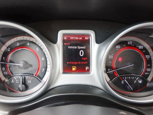Used 2018 Dodge Journey SE w/ Popular Equipment Group FWD image 34