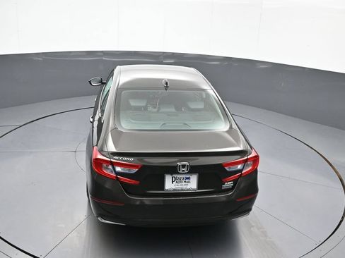 Used 2018 Honda Accord Touring image 38